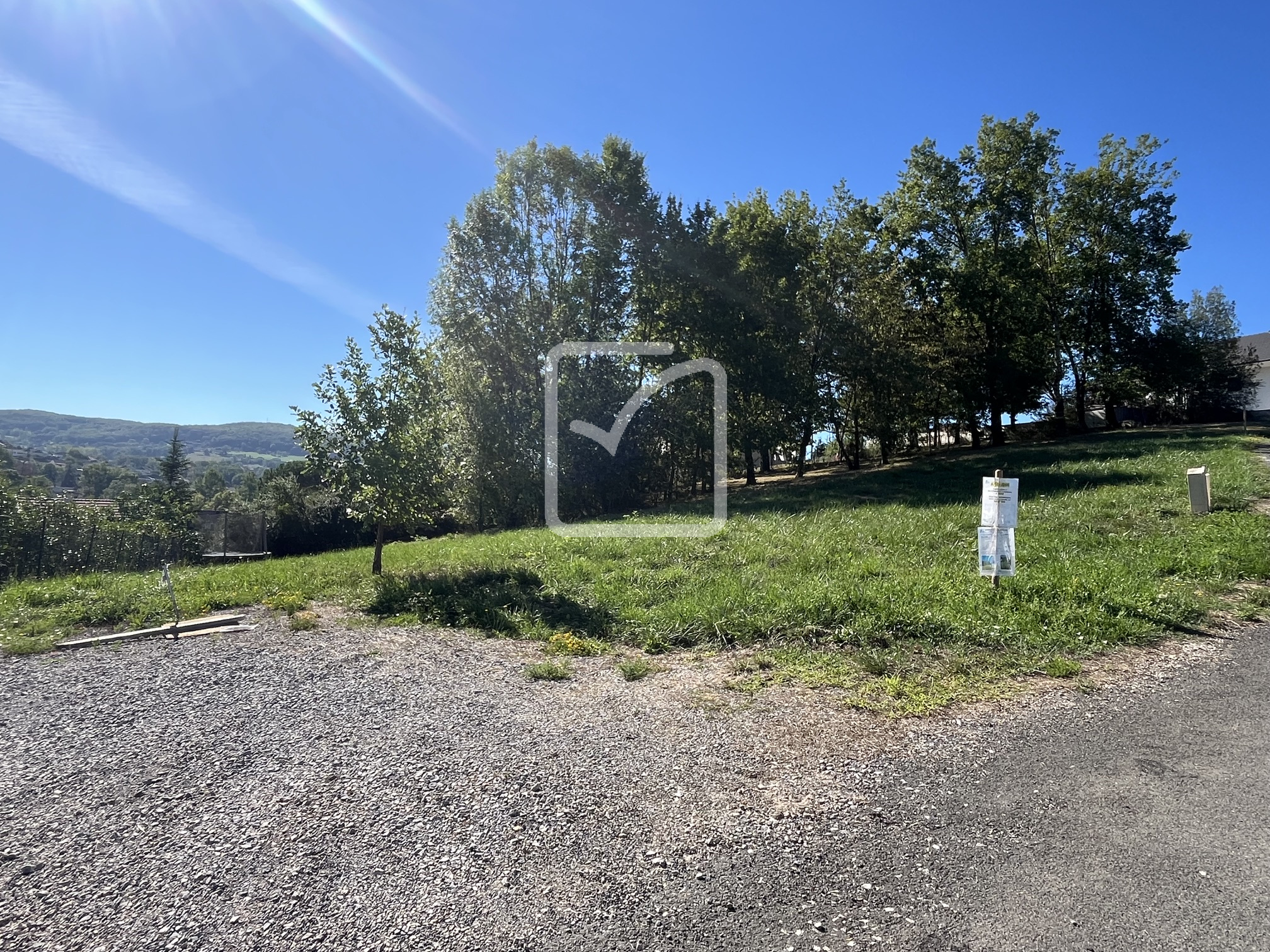 Terrain constructible à vendre à La feuillade, 853 m² – photo 1 sur 6