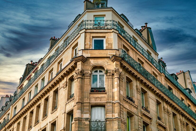 Bordeaux Immeuble 445 m2 de Prestige  avec Jardin - Bordeaux